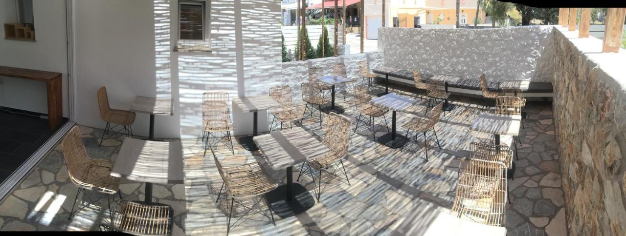 Aellia Hotel & Suites Leros Lakkion Экстерьер фото