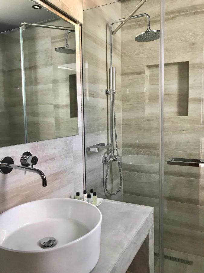 Aellia Hotel & Suites Leros Lakkion Экстерьер фото